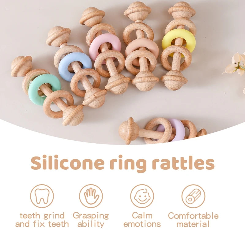 Hochet sensoriel en bois et silicone – jouet d’éveil 0–12 mois